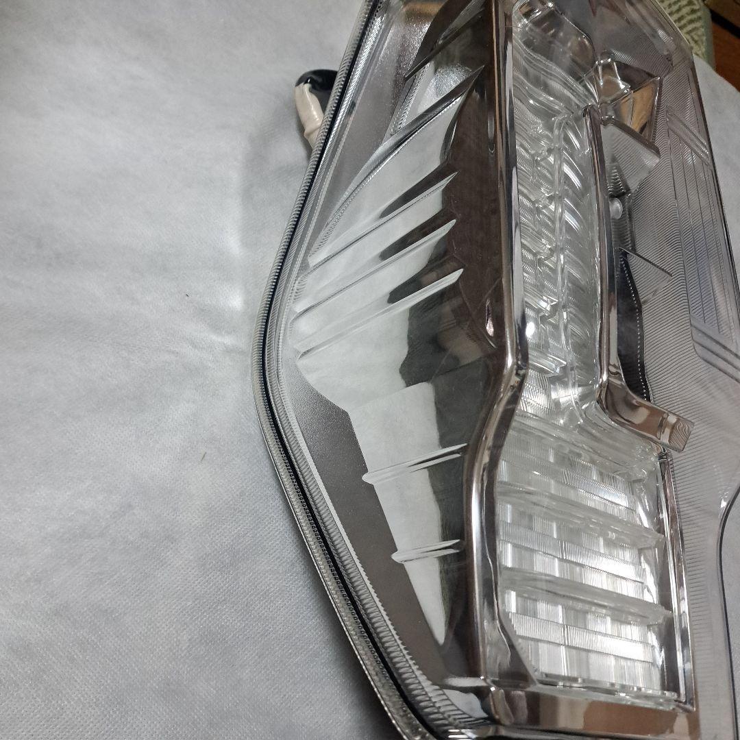 ダイハツ★タントカスタム★LA600S ★テールランプ★インナーメッキ★右★良品