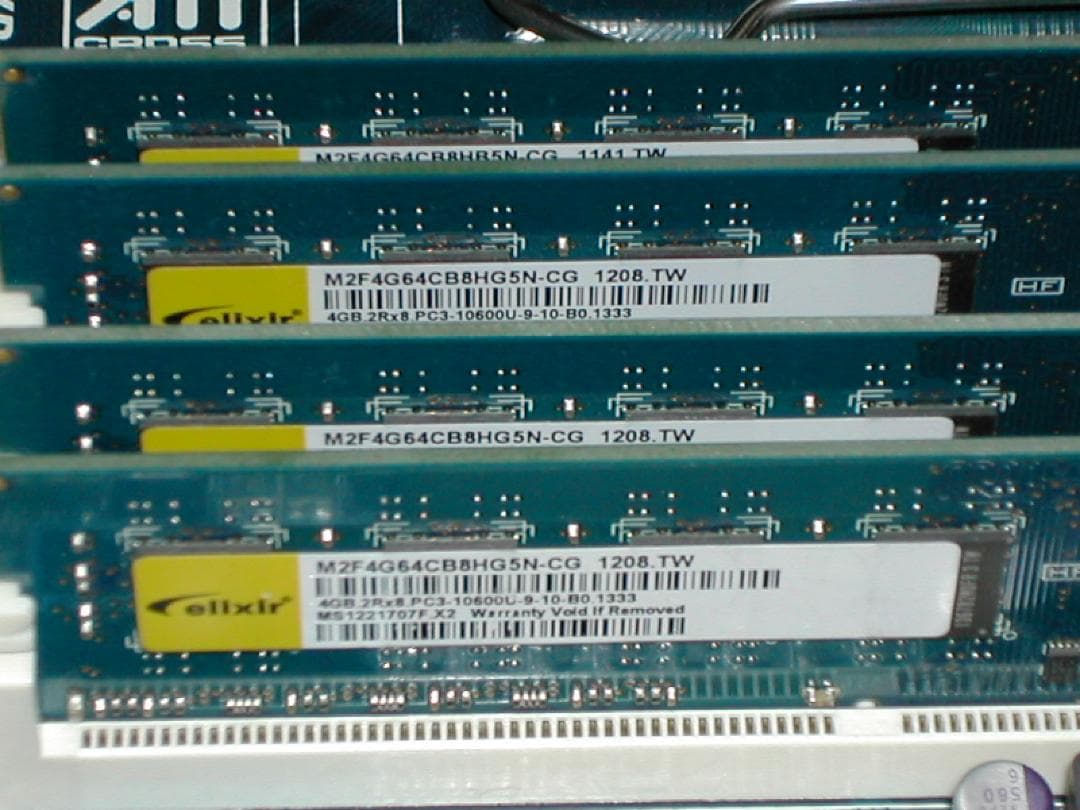 CPU メモリ付き　GIGABYTE　GA-Z77M-D3H-MVP