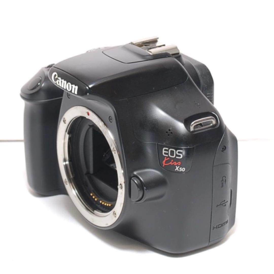 スポーツ観戦におすすめ✨ Canon Kiss X50✨ダブルレンズ✨超望遠