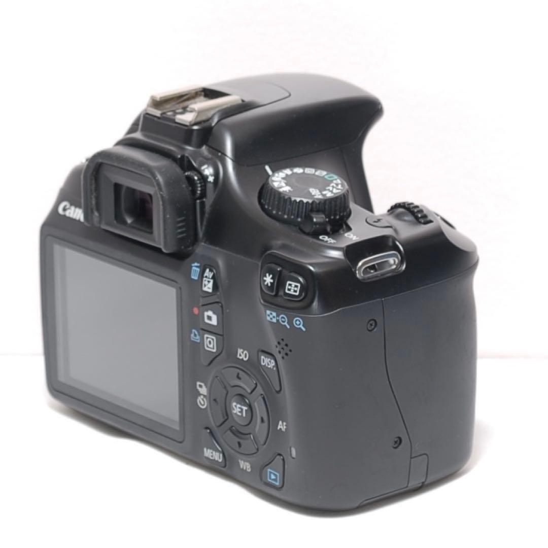 スポーツ観戦におすすめ✨ Canon Kiss X50✨ダブルレンズ✨超望遠