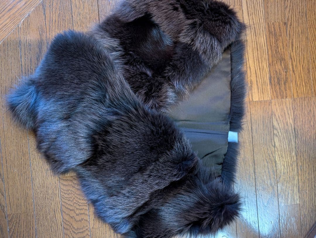 SAGA FOX ボリュームショール