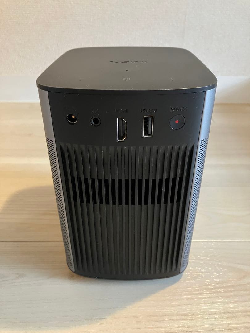 【美品】XGIMI Halo+ WM03A モバイルプロジェクター