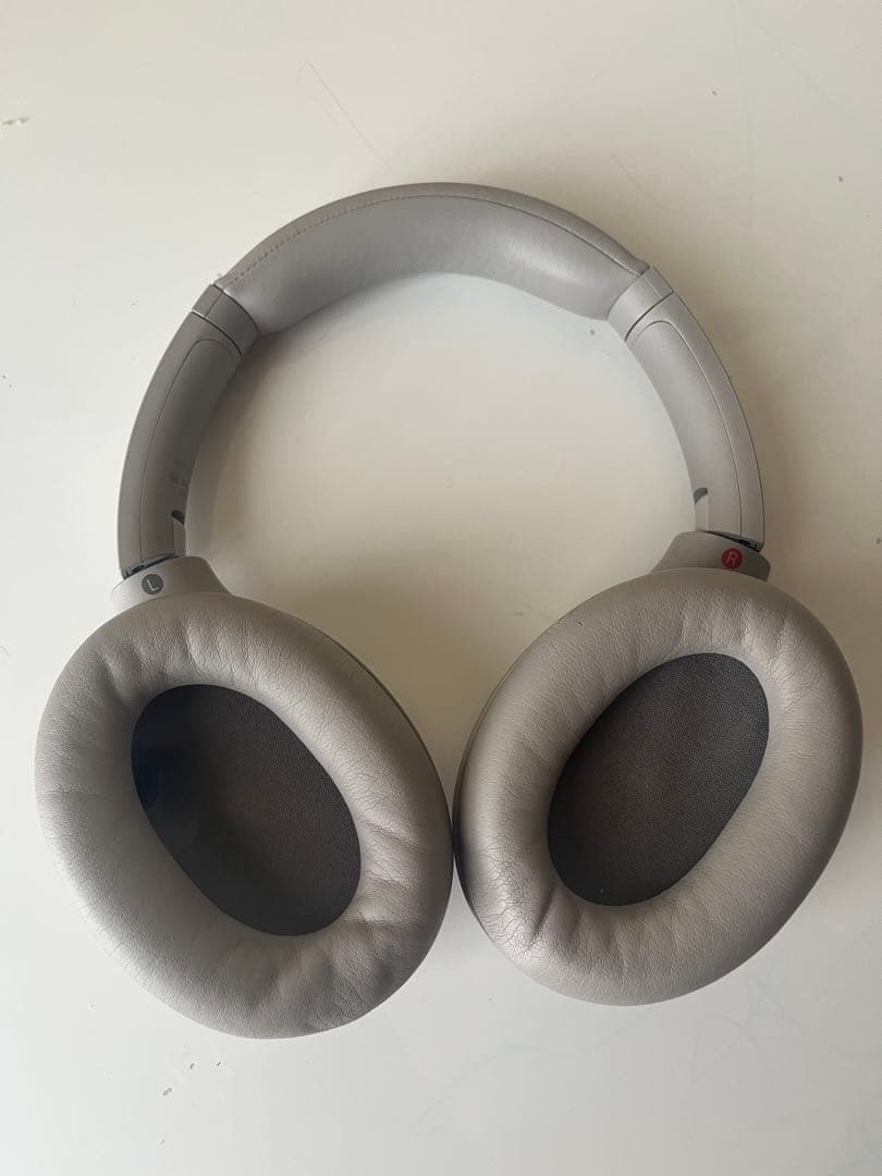 SONYワイヤレスヘッドホン WH-1000XM4 プラチナシルバー