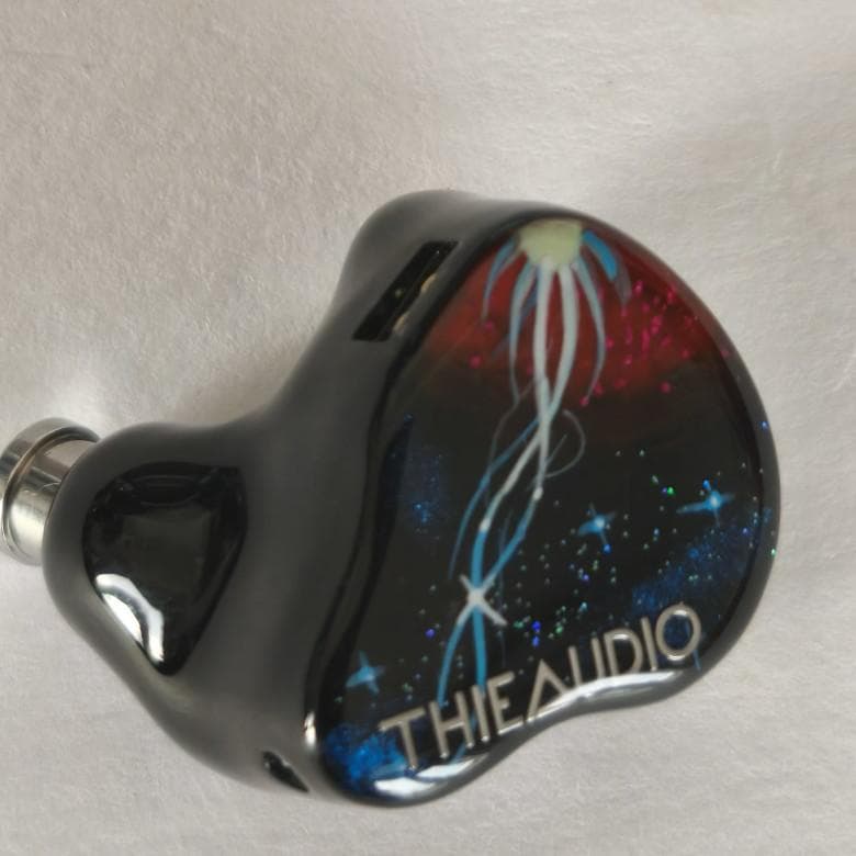 イヤホン THIEAUDIO Hype 10