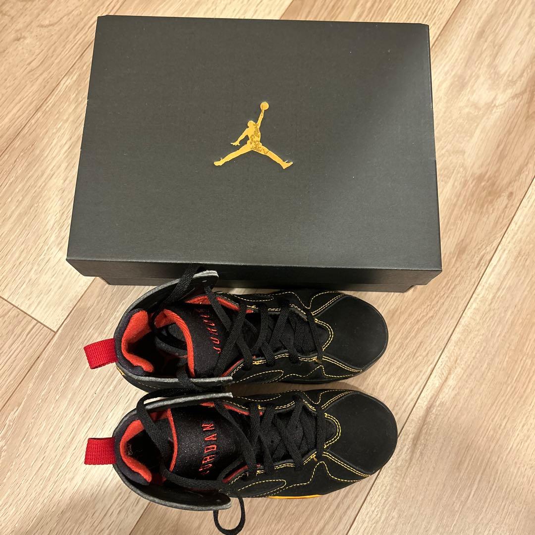 美品　3回使用　NIKE AIR JORDAN RETRO 7 19.5cm