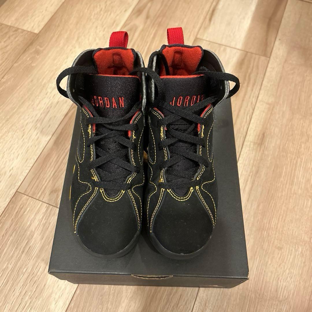 美品　3回使用　NIKE AIR JORDAN RETRO 7 19.5cm