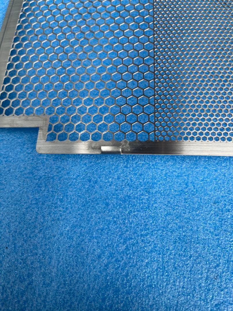 エッチングファクトリー製 CBR600RR(20~)用 ラジエターコアガード