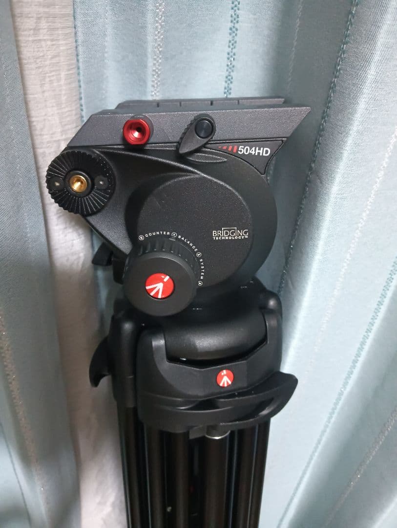 Manfrotto 546B 三脚　504HD