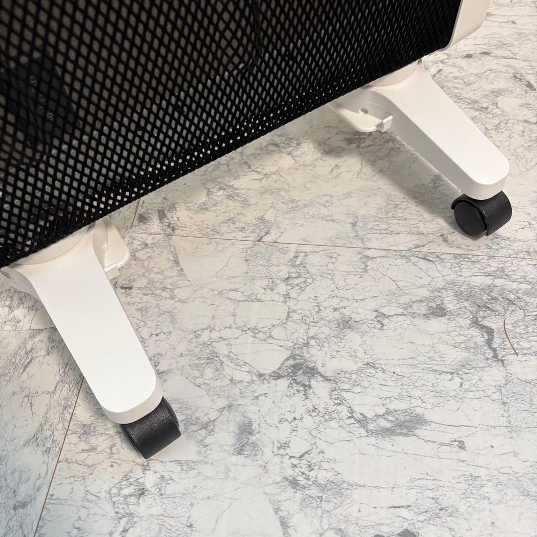 ②2025年製　ほぼ未使用品　siroca シロカ SN-M451 遠赤軽量