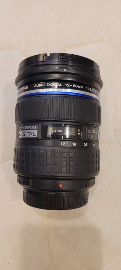 ZUIKO DIGITAL ED 12-60mm F2.8-4.0 SWD傷有