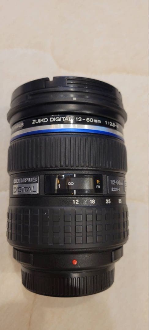 ZUIKO DIGITAL ED 12-60mm F2.8-4.0 SWD傷有
