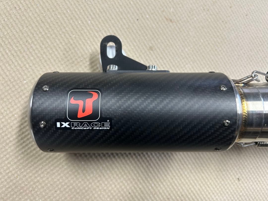 Dukeマフラー　IXRACE カーボンファイバー マフラー
