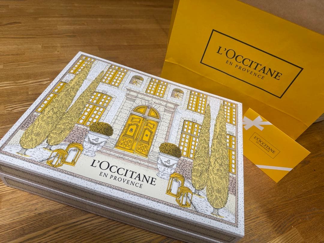 ロクシタン　アドベントカレンダー　2025