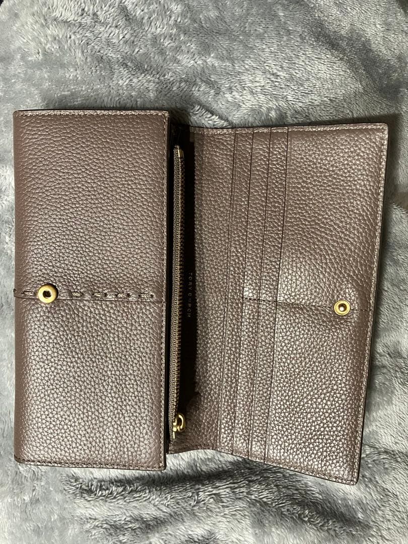 ブラウンレザー 長財布　トリーバーチ