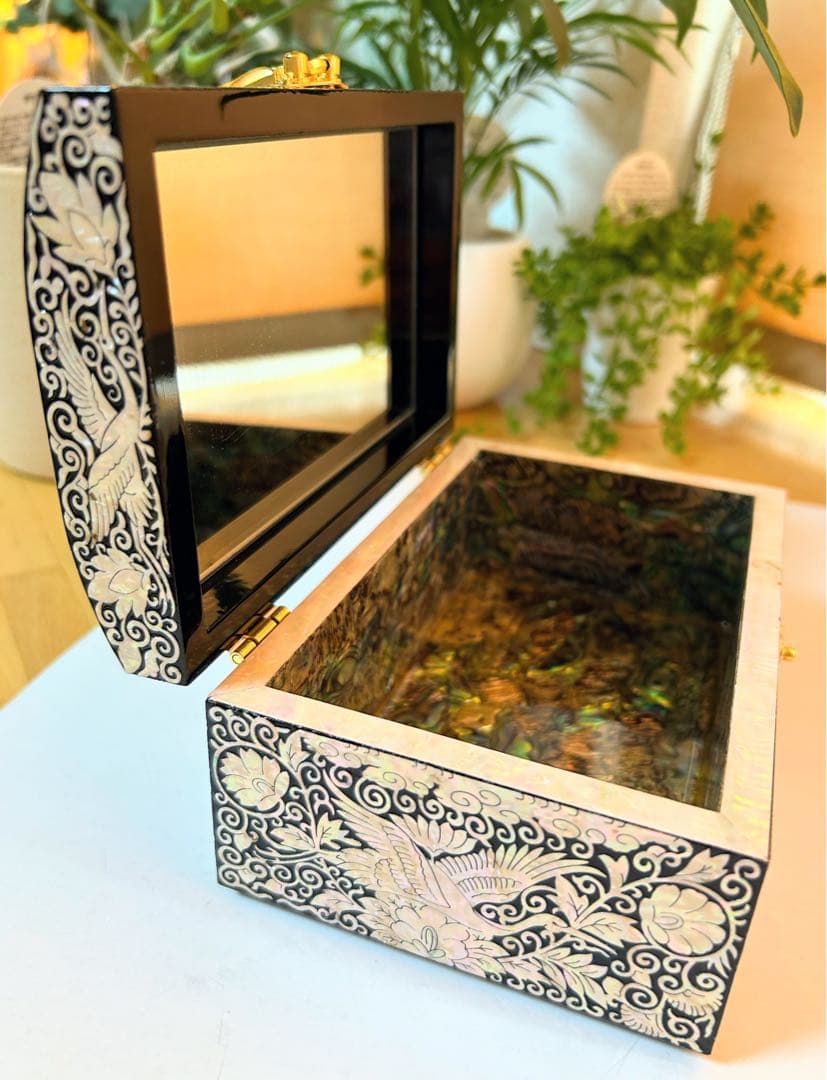 螺鈿細工　小物入れ