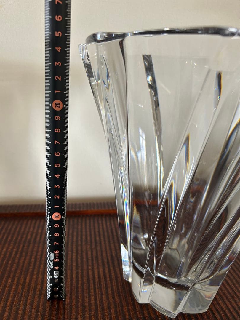 バカラ　オブジェクティフ　大型サイズ　25センチ　花瓶