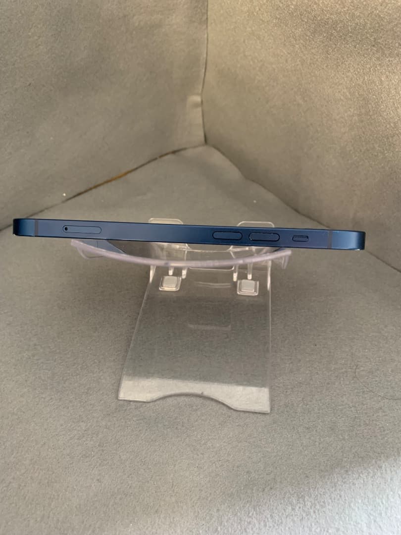 美品　国内版　SIMフリー　iPhone12 128GB　ブルー色