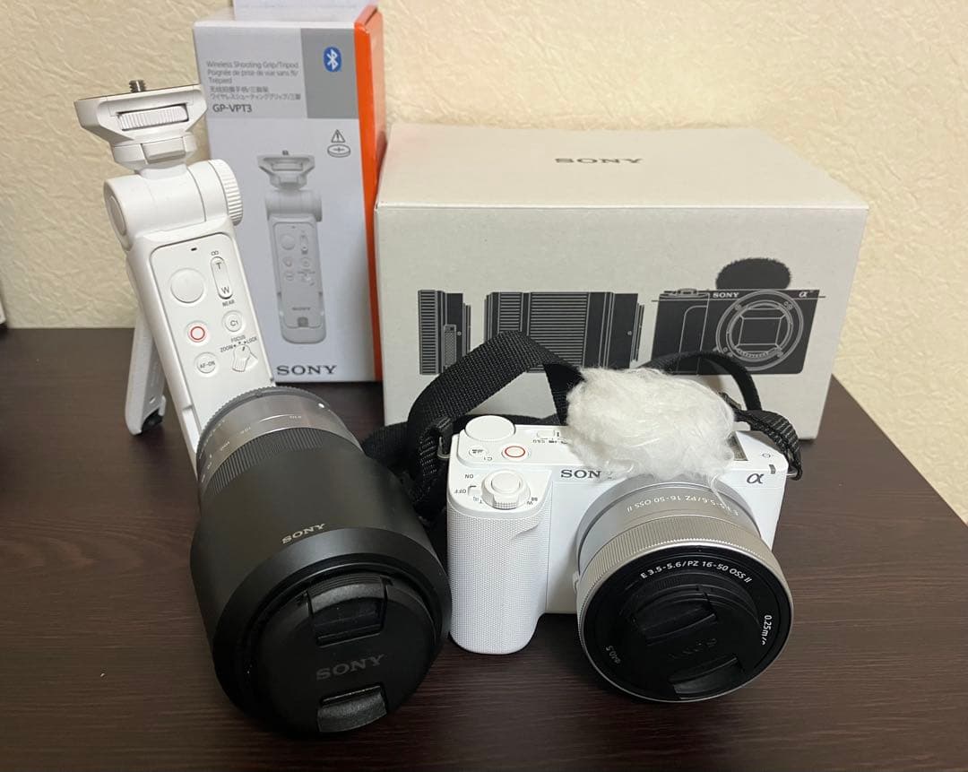 SONY ZV-E10Ⅱ ホワイト　 ダブルズームレンズキット 本体 + 付属品