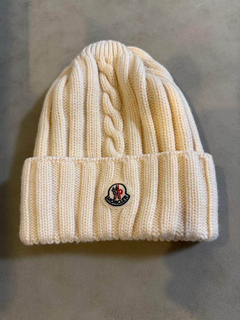 モンクレール　ニット帽　帽子