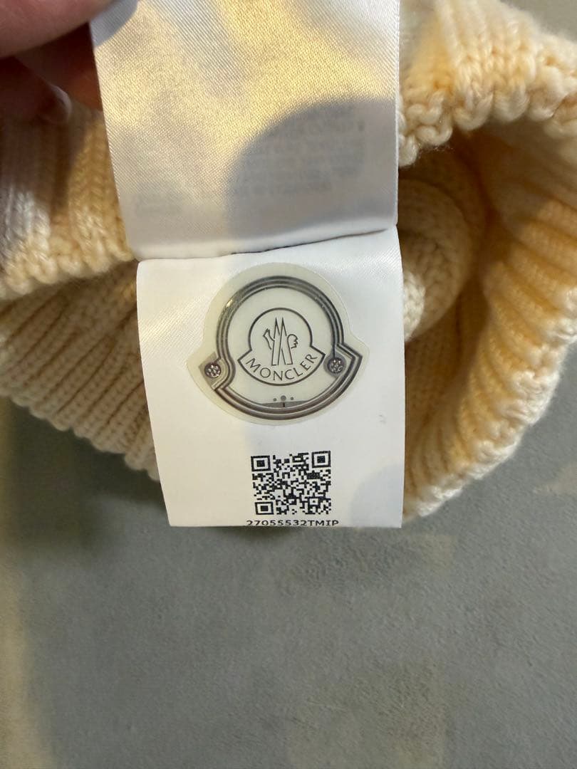 モンクレール　ニット帽　帽子