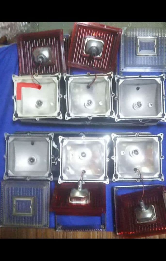 JB 06 角型テールランプ単体セット ３連テールデコトラ中型 大型