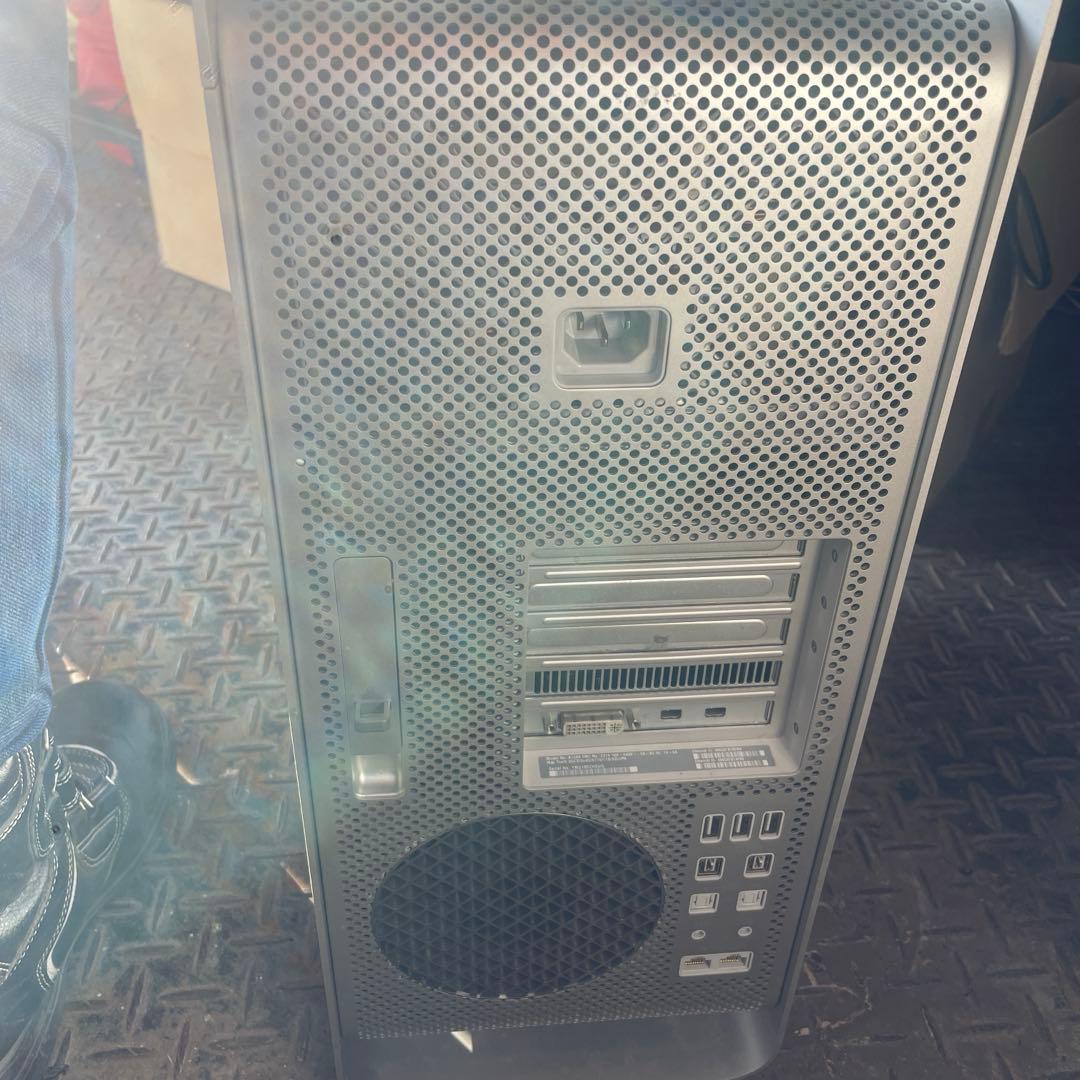 Mac Pro (Mid 2010)（モデル番号A1289）ジャンク品