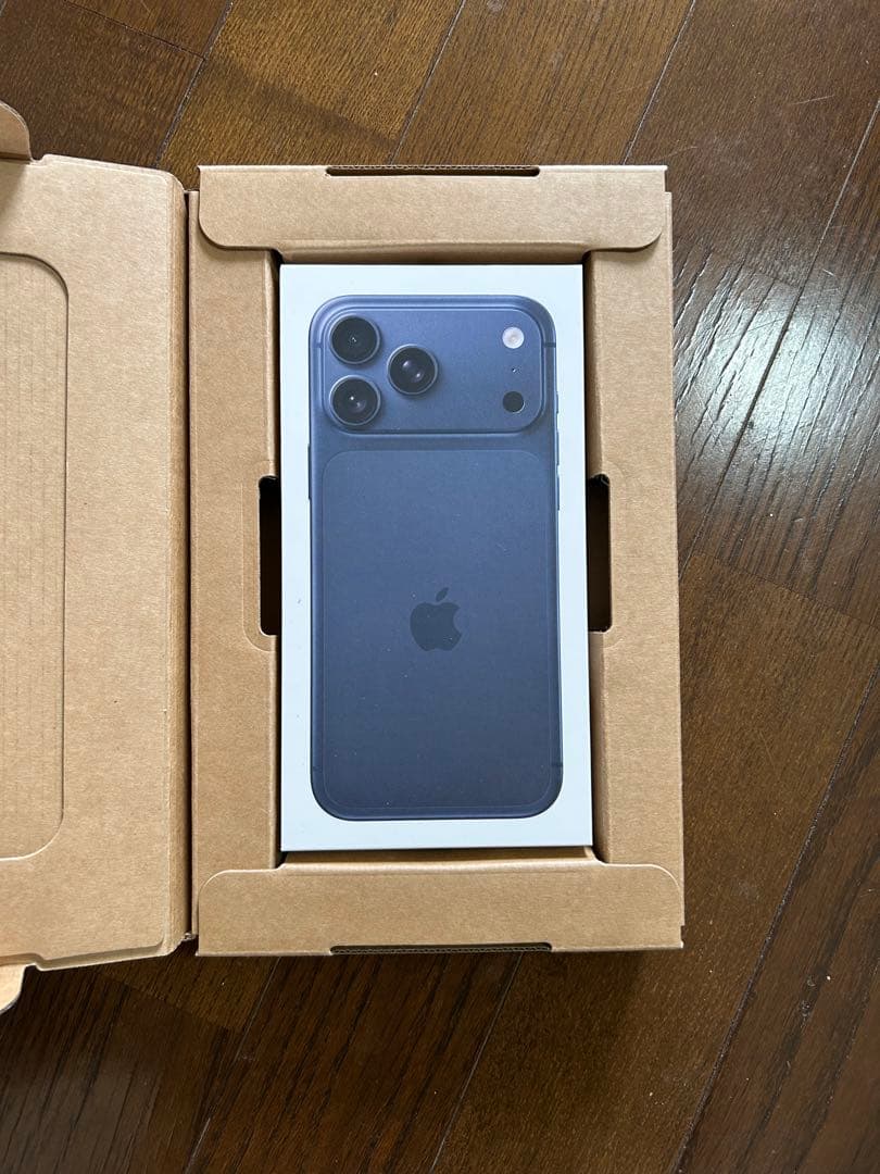 iPhone17promax ディープブルー 1TB SIMフリー