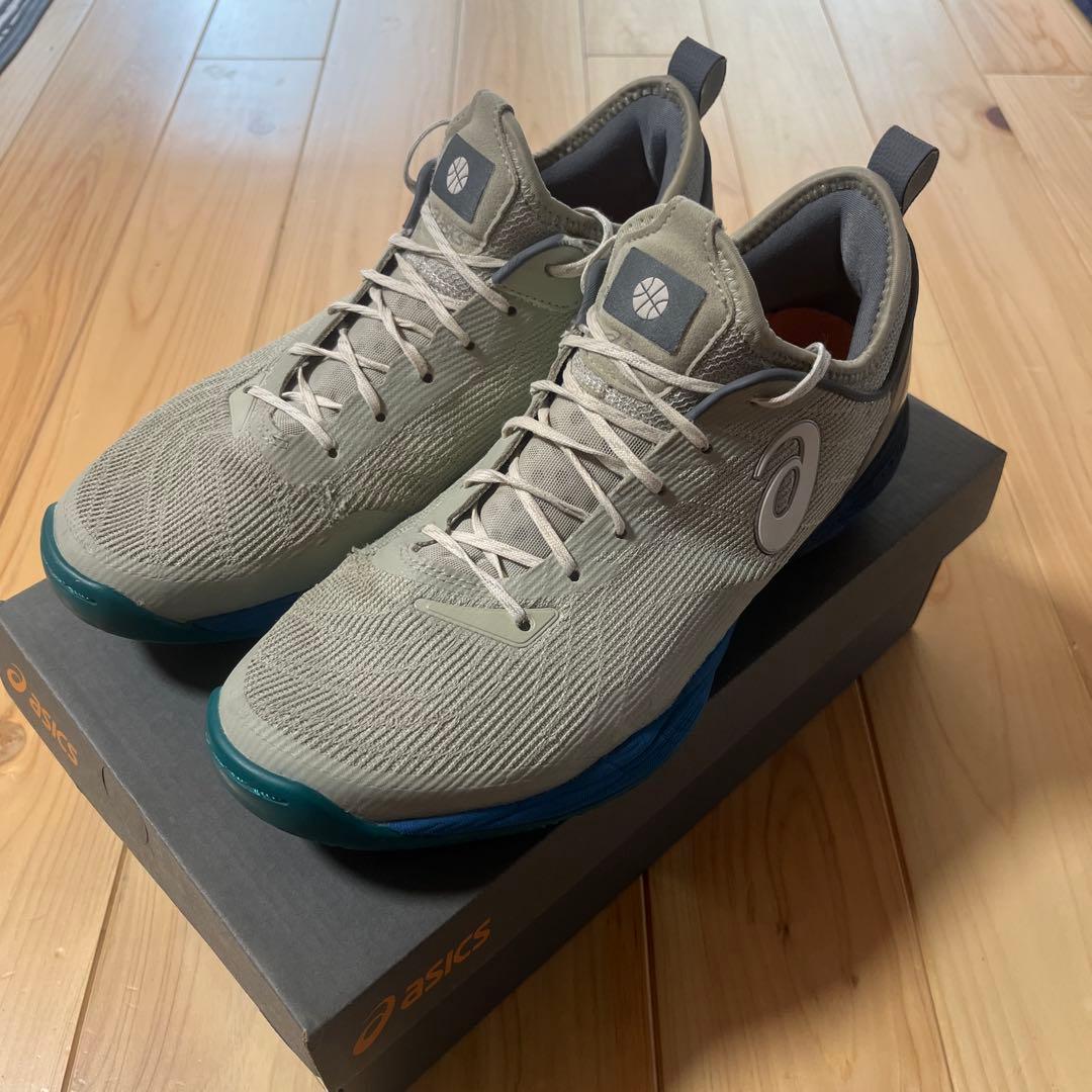 ASICS ballaholic GLIDE NOVA グライドノヴァ　バスケ