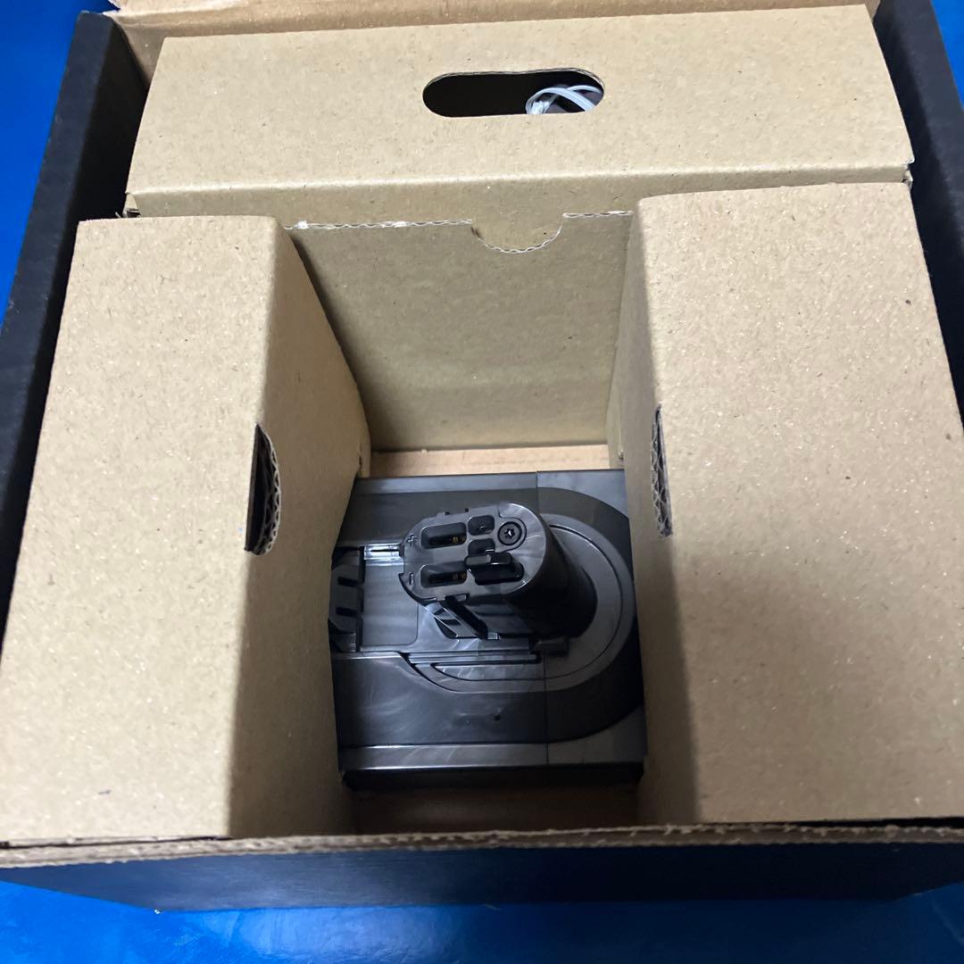 Dyson Digital Slim SV18 バッテリー及び充電器