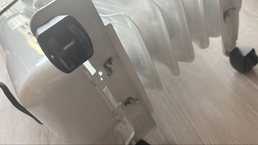 アイリスオーヤマ ヒーター オイルヒーター ウェーブ型 1200W 8畳