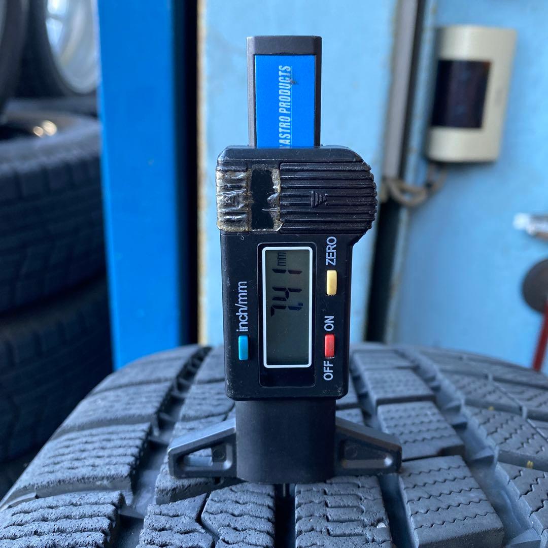 中古バリ溝トーヨースタッドレスセット225/55R19 ハリアー 送料無料