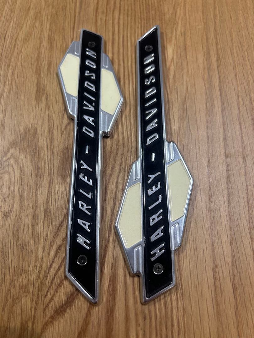 HARLEY-DAVIDSON ハーレダビッドソン　タンクエンブレム