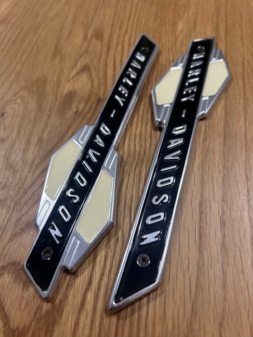 HARLEY-DAVIDSON ハーレダビッドソン　タンクエンブレム