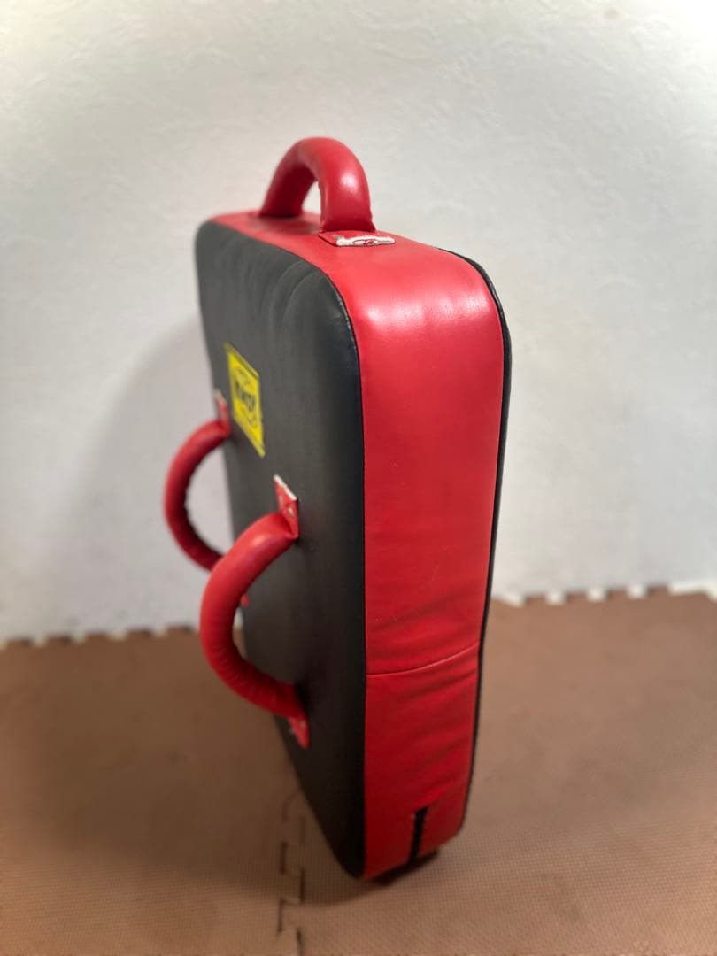 値下げ！WINDY LKP ビックミット 黒/赤