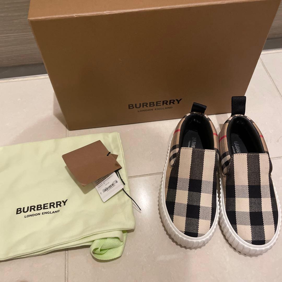 BURBERRY チェック柄スリッポン スニーカー　18cm