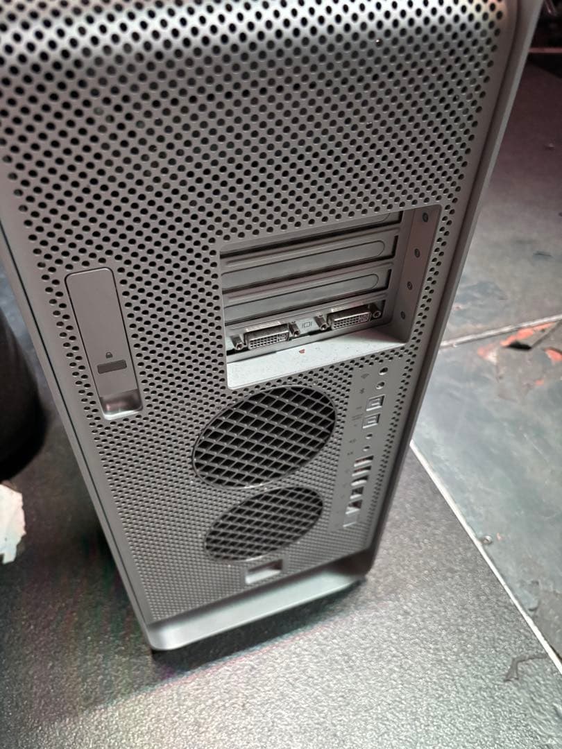 ⭐︎デスクトップPC ケース グレー メッシュ