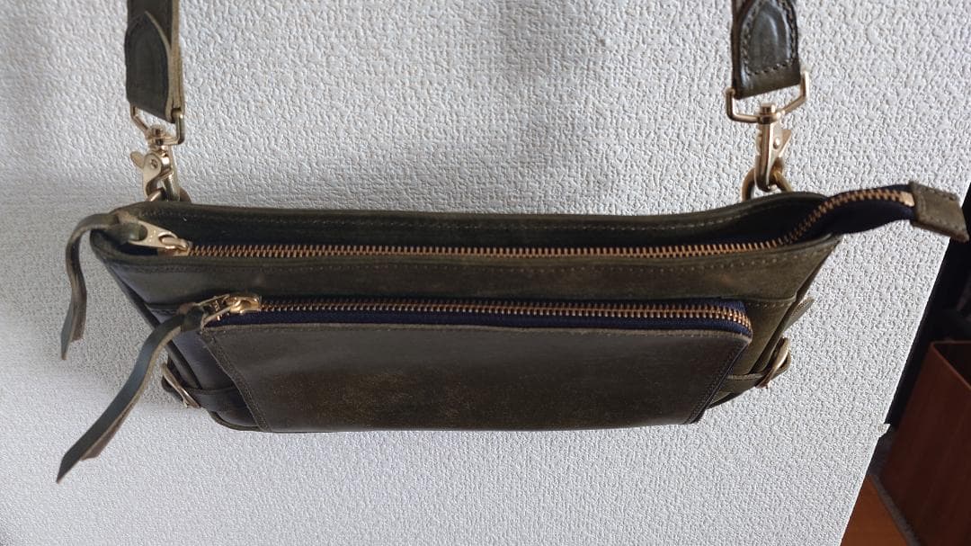 ＜中古美品＞ Ryu／2Wayレザーショルダーボディバッグ（グリーン）