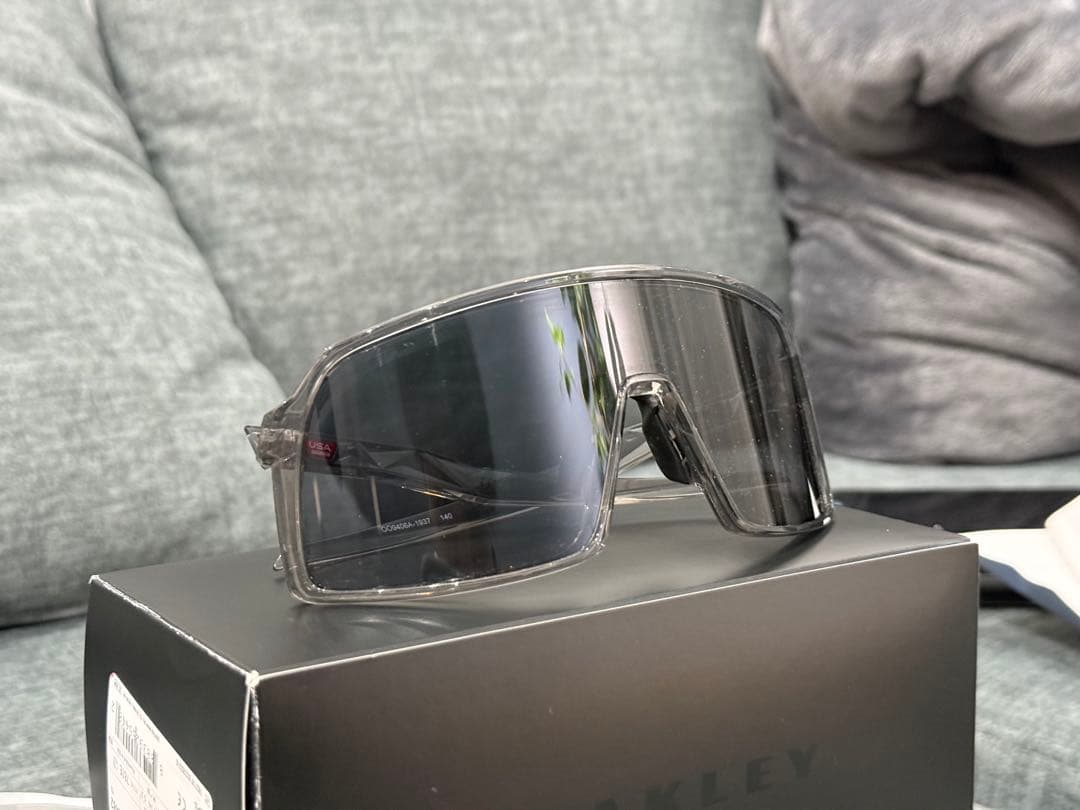 小物 OAKLEY SUTRO grey ink prizm grey