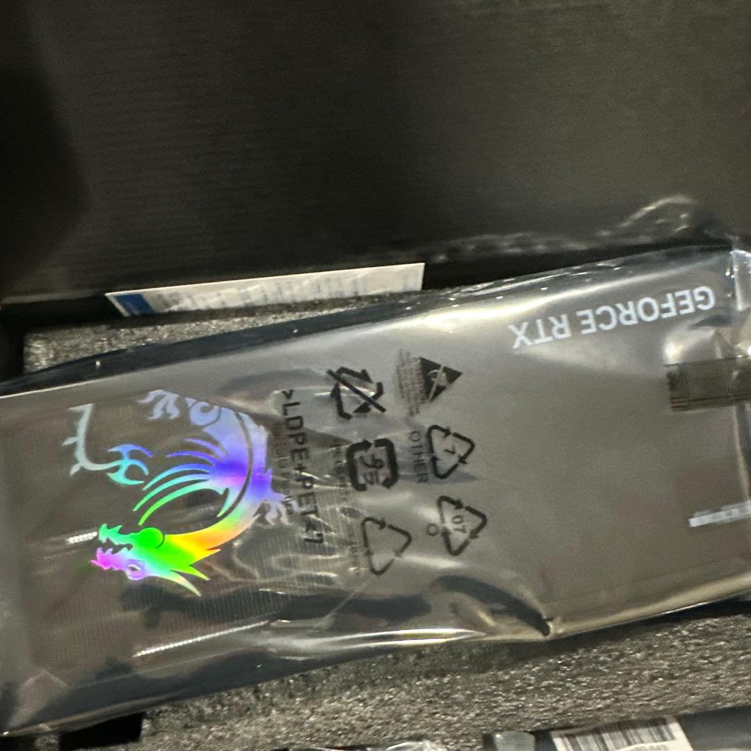 新品　MSI RTX 5070 12G Gaming Trio OC