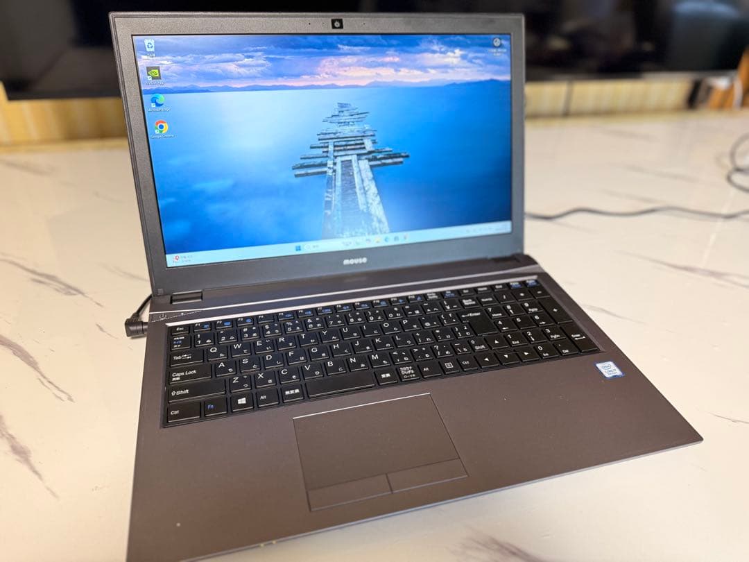 mouse m-Book N520 第8世代 i7