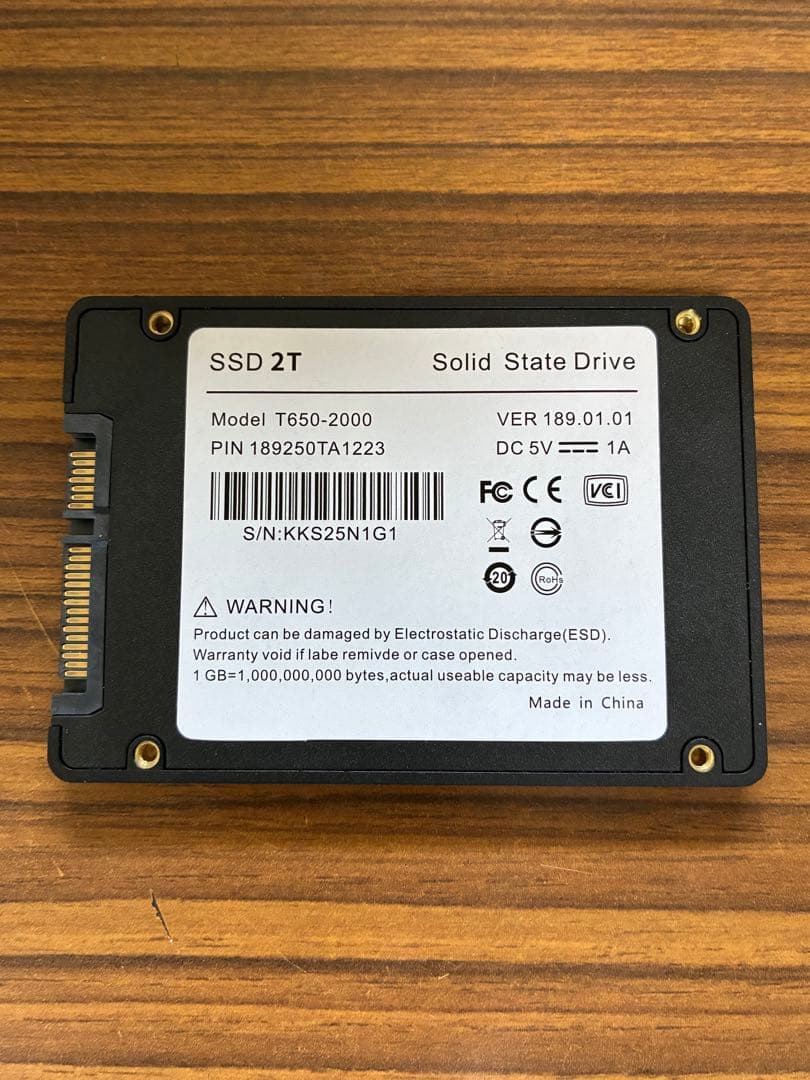 内蔵型SSD SATA III 2TB SSD