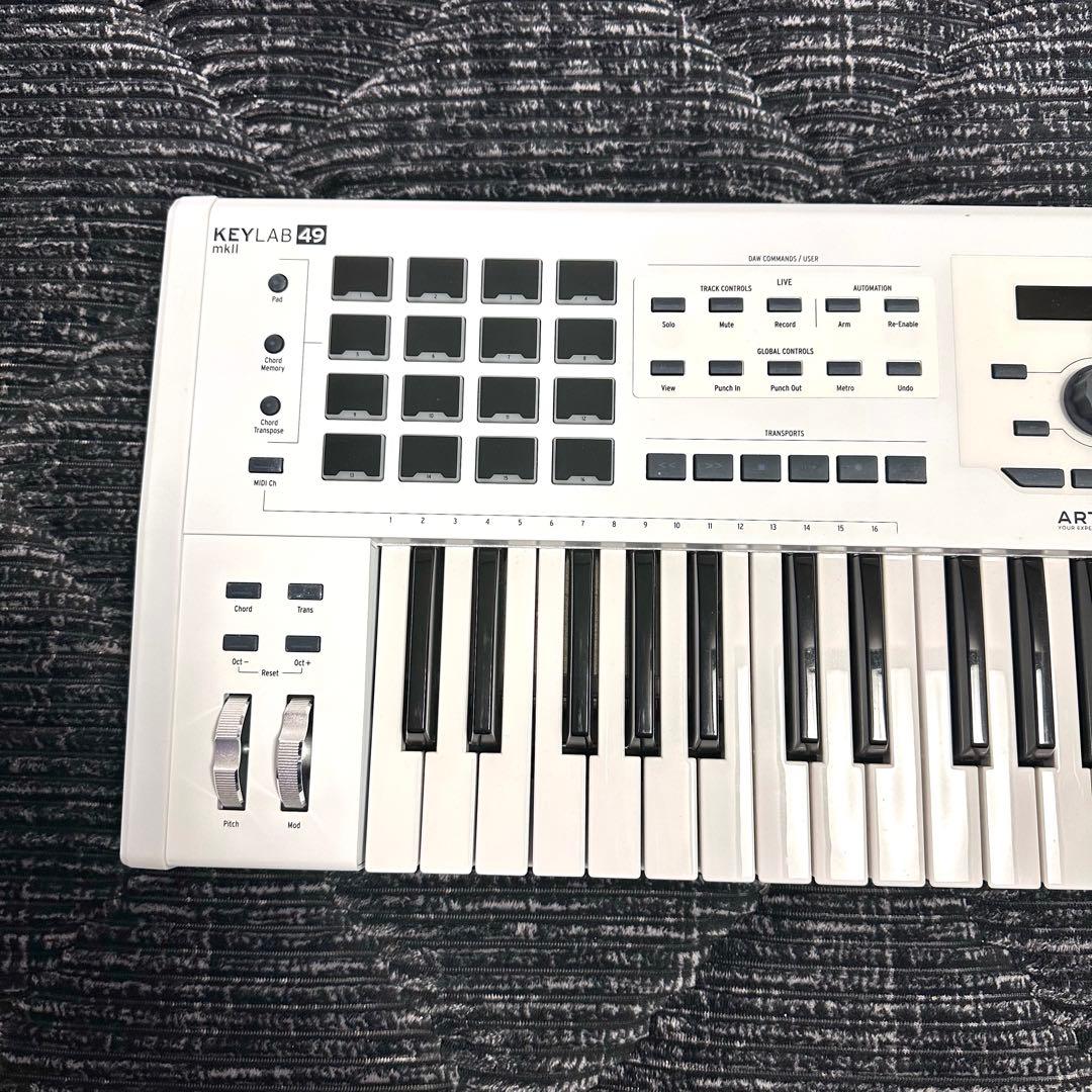 ARTURIA KEYLAB 49 MKII ホワイト