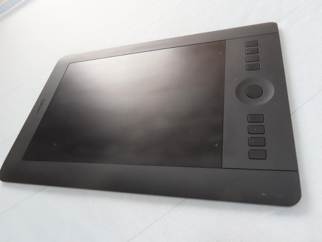 ワコム　ペンタブレット   PTH-651/K1