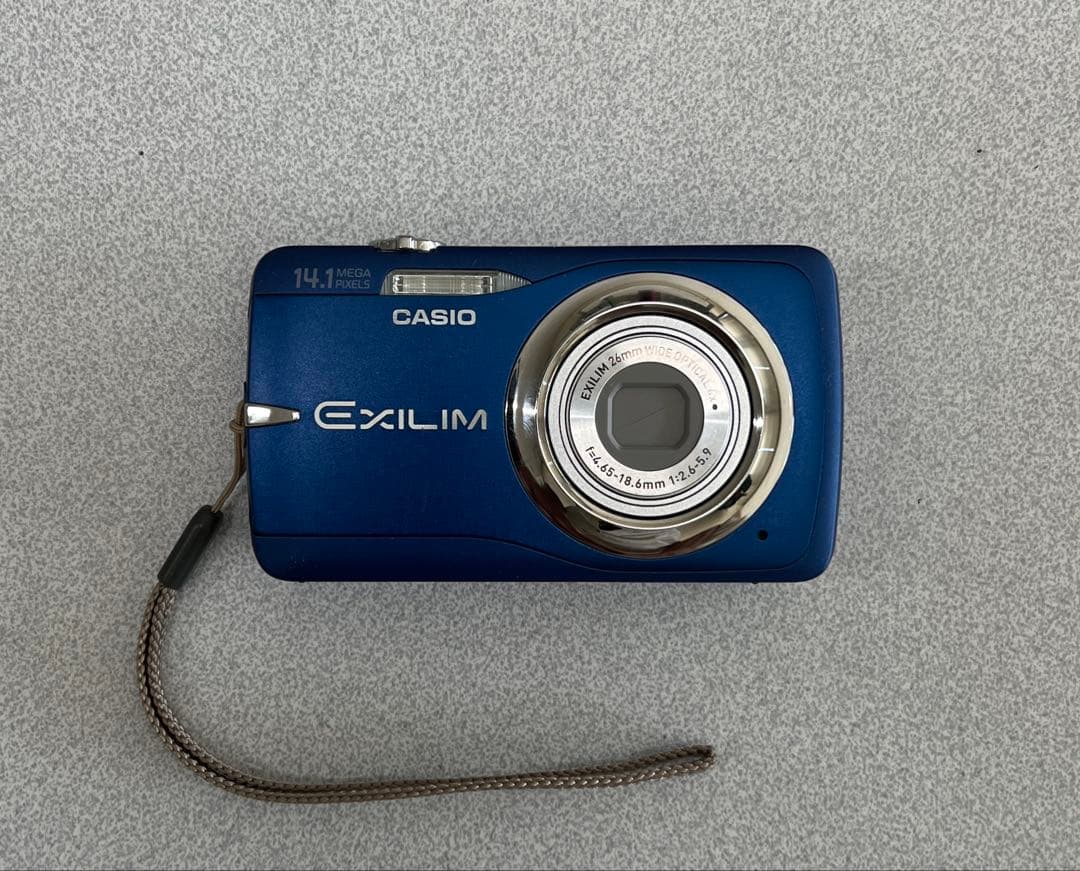 CASIO EXILIM EX-Z550 デジタルカメラ　コンデジ
