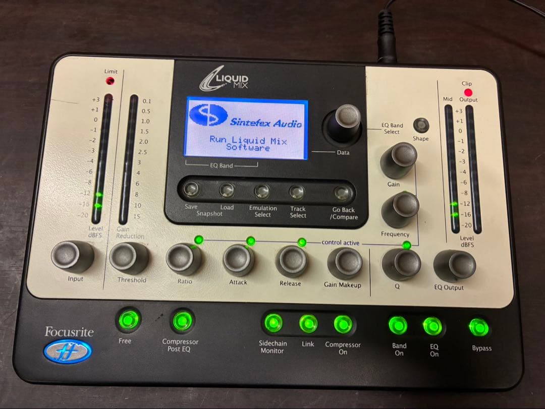 その他 Focusrite Liquid Mix