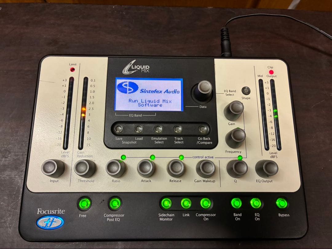 その他 Focusrite Liquid Mix