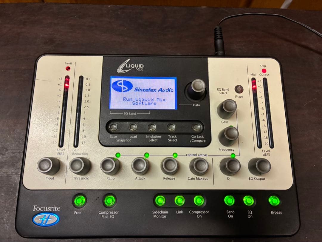 その他 Focusrite Liquid Mix