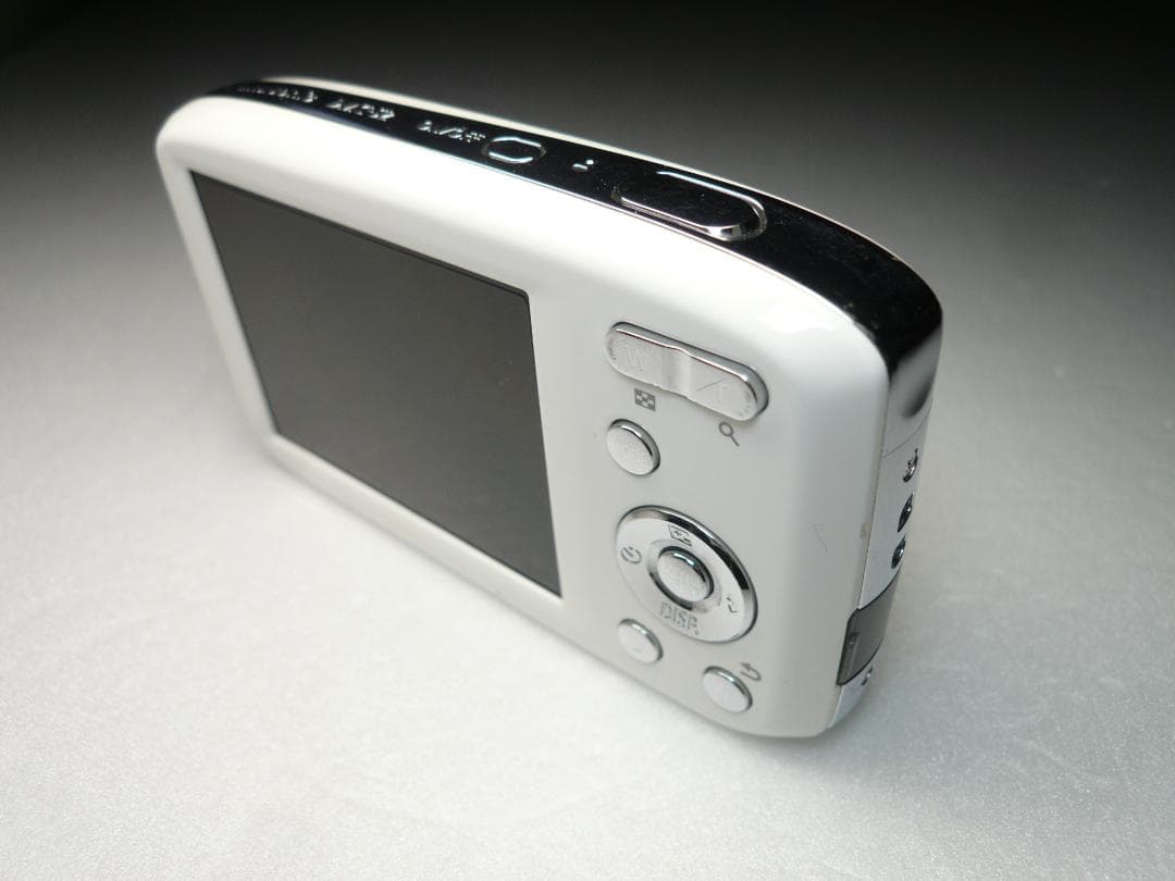 LUMIX★DMC-S2❤️可愛い白⭕️安心の実働品★光学4倍★1410万画素