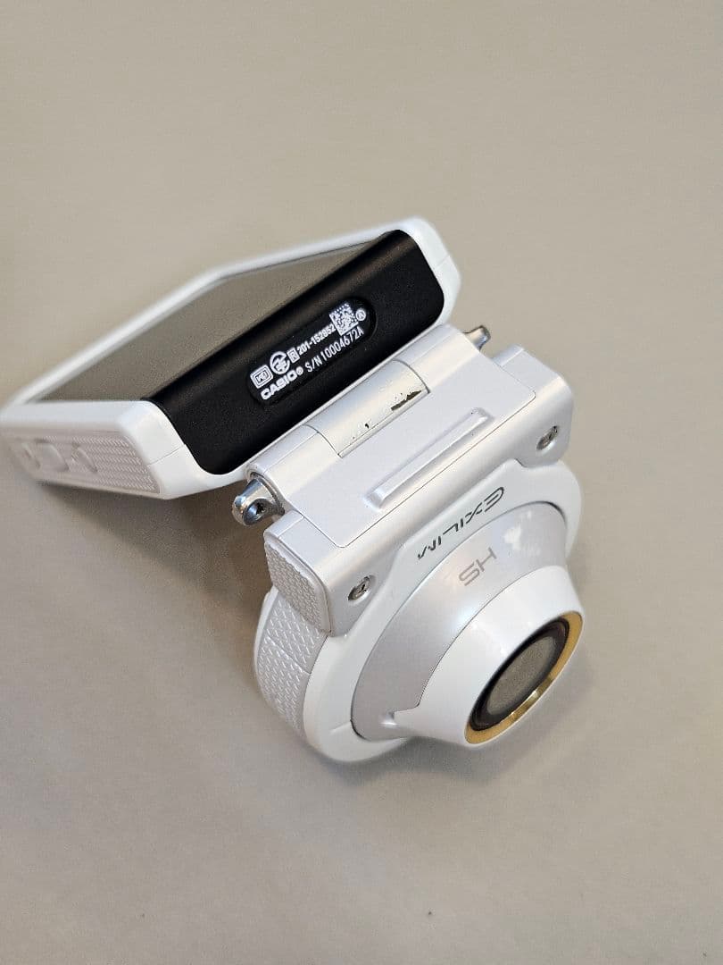 デジタルカメラ CASIO EXILIM EX-FR100LCT