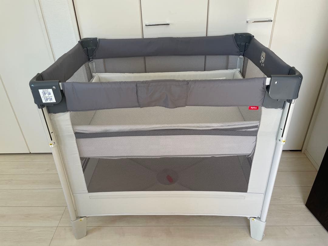 【美品】Aprica(アップリカ) ベビーベッド ココネルエアー AB